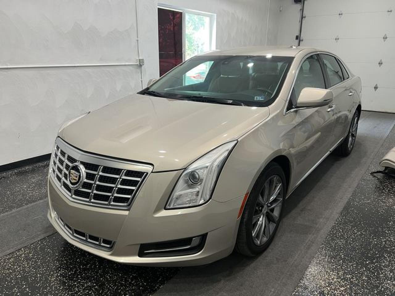 2014 CADILLAC XTS