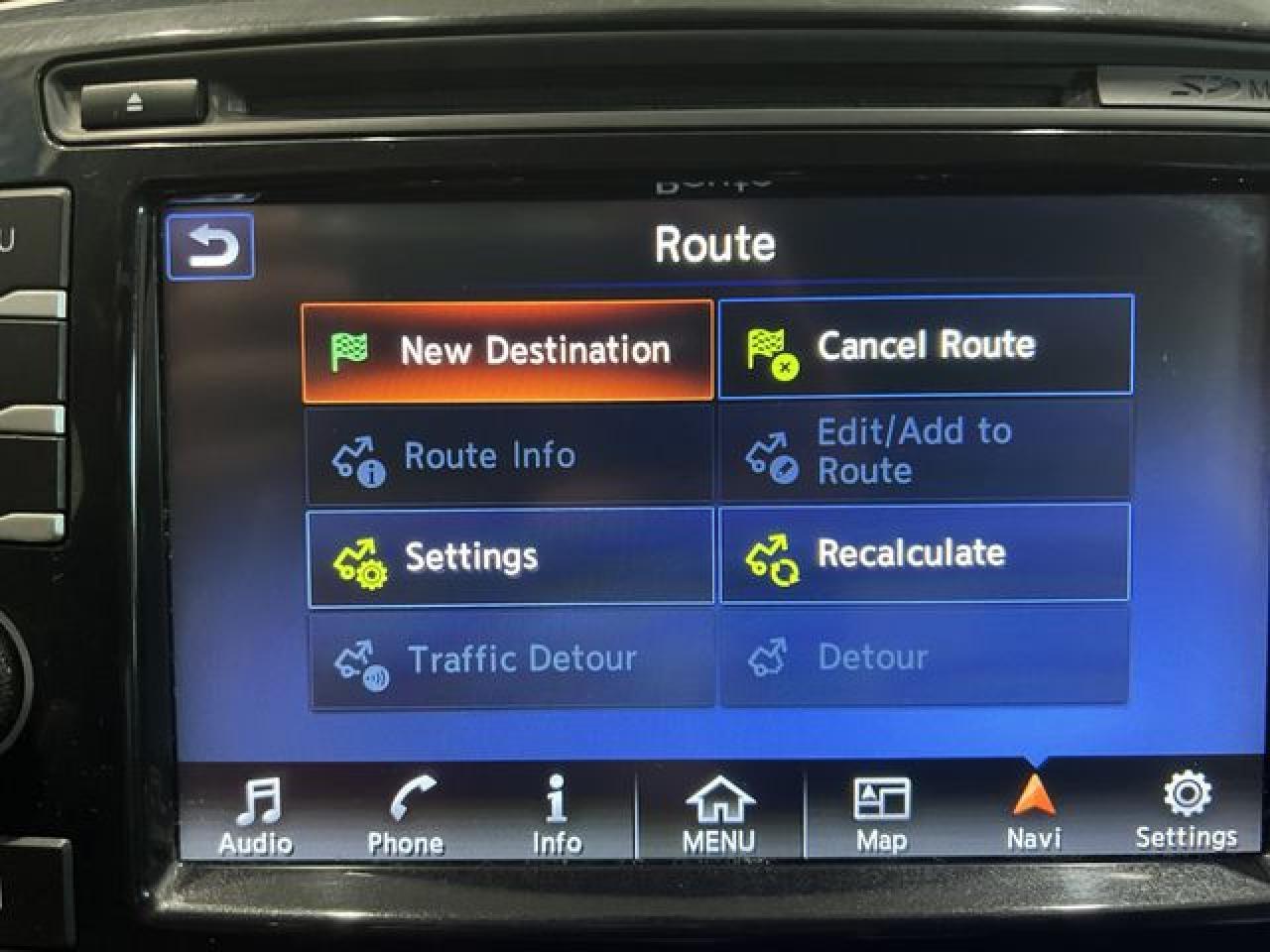 2017 NISSAN Maxima