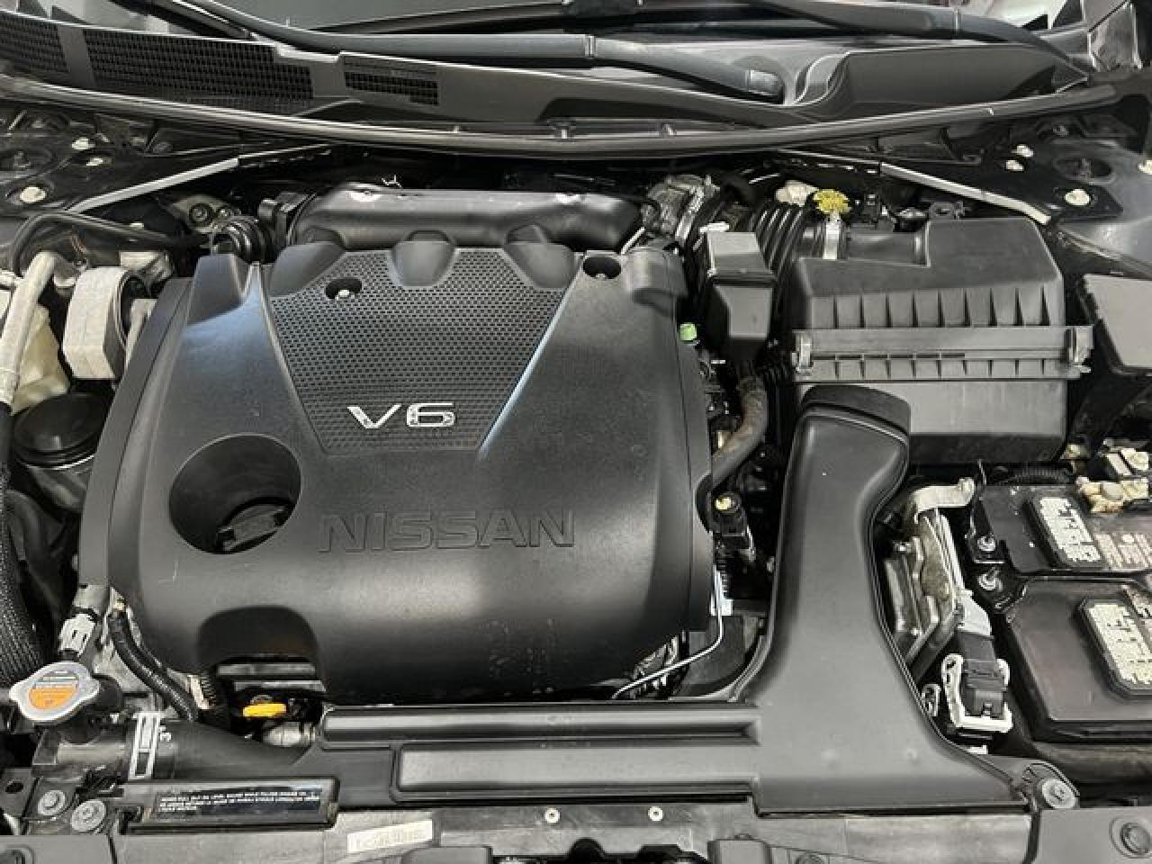 2017 NISSAN Maxima