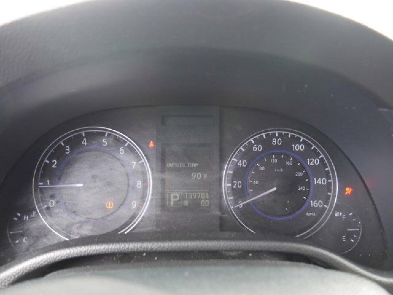 2011 INFINITI G25