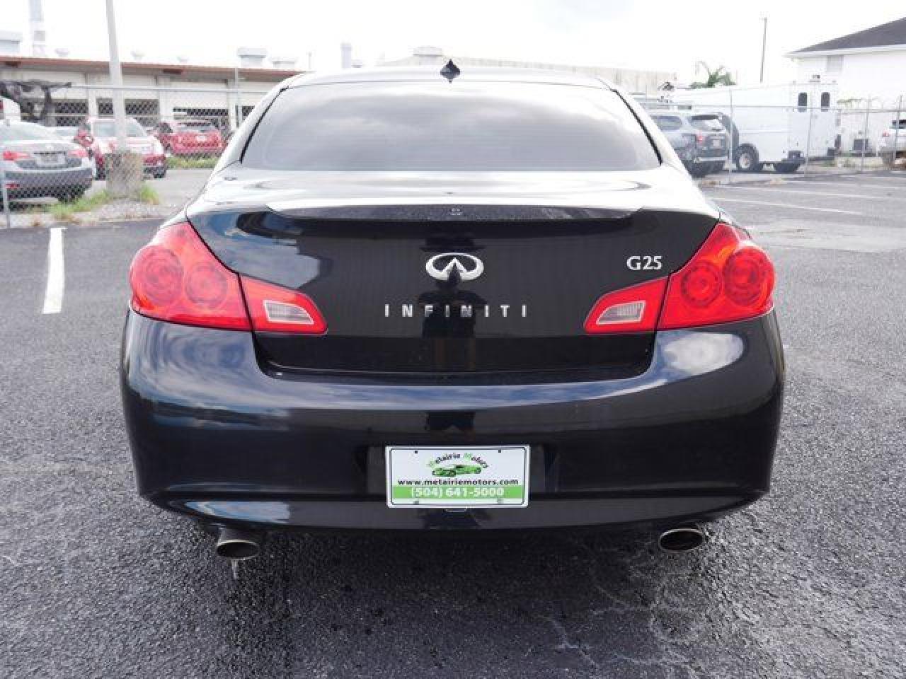2011 INFINITI G25