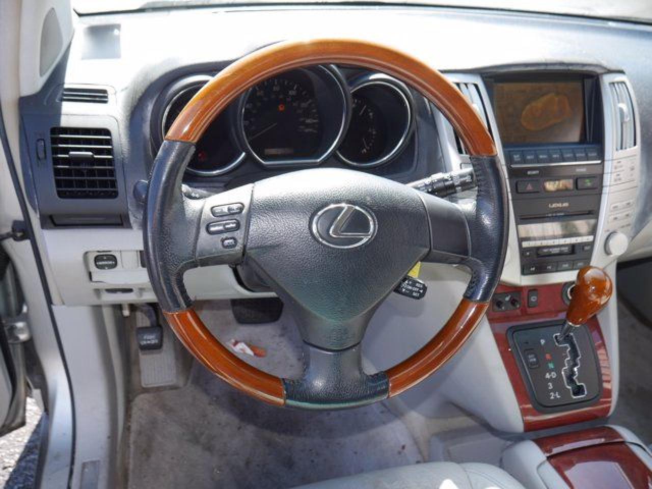 2004 LEXUS Rx 330