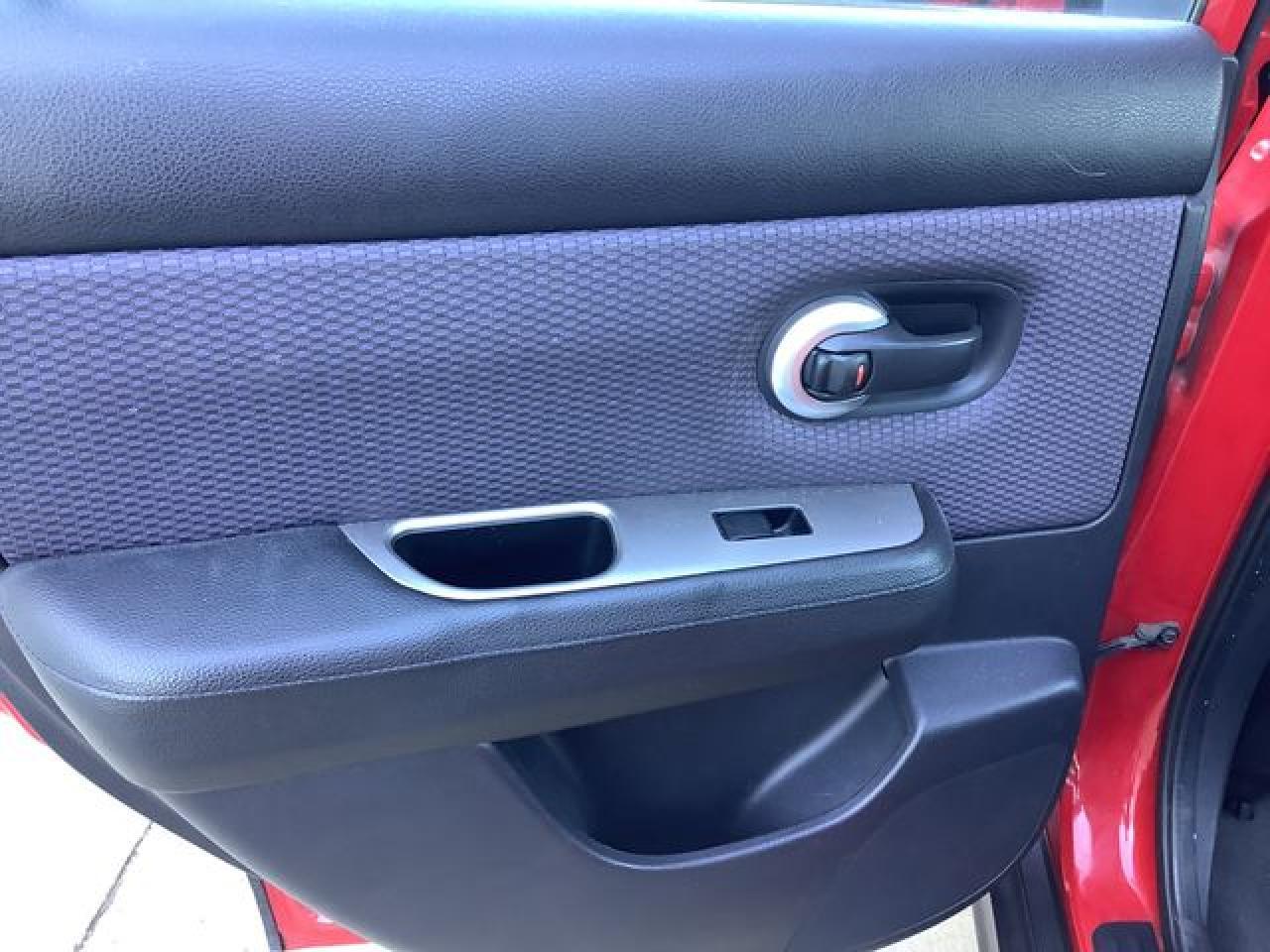 2008 NISSAN VERSA