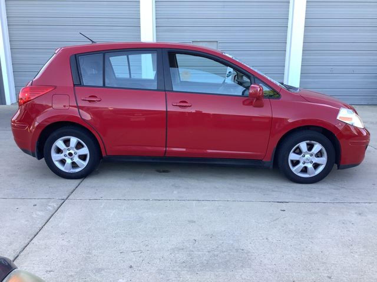 2008 NISSAN VERSA