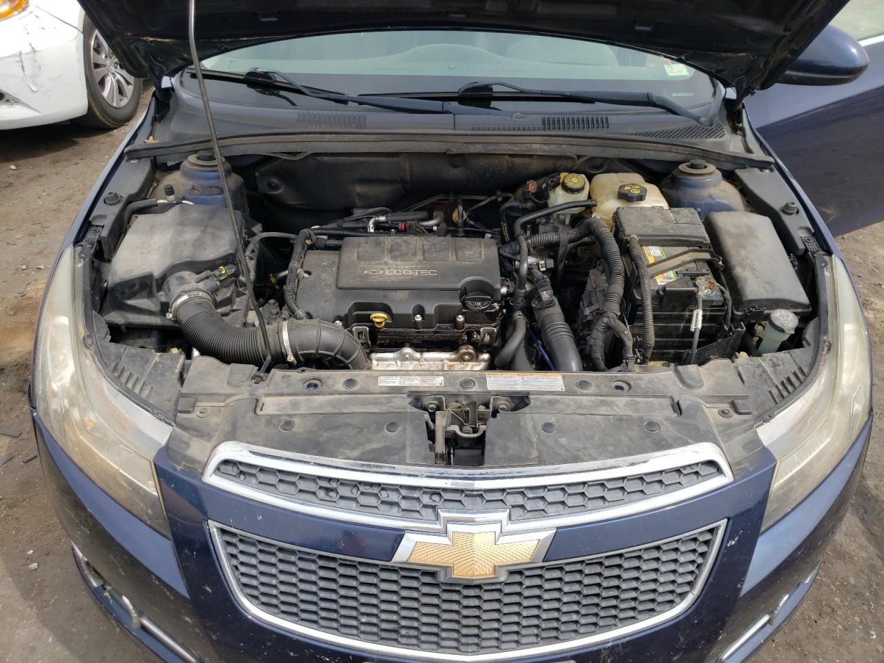 2011 CHEVROLET CRUZE