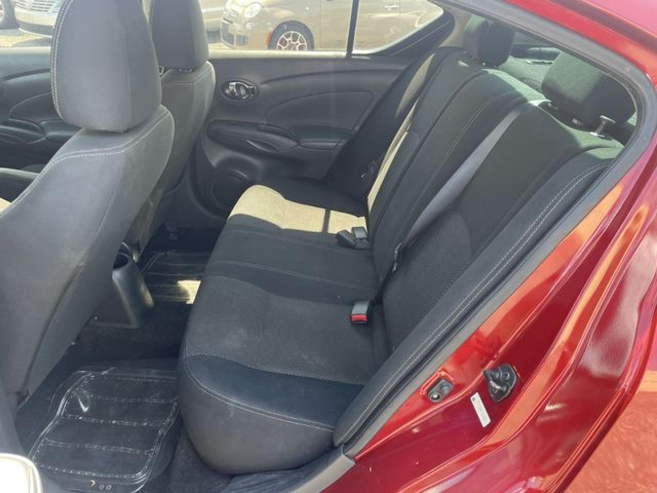 2017 NISSAN VERSA
