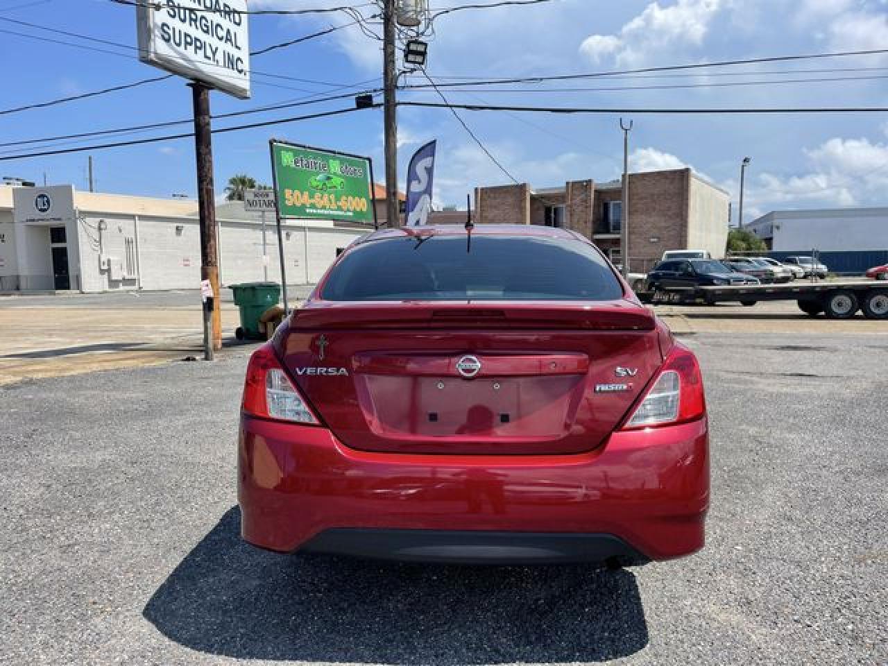 2017 NISSAN VERSA