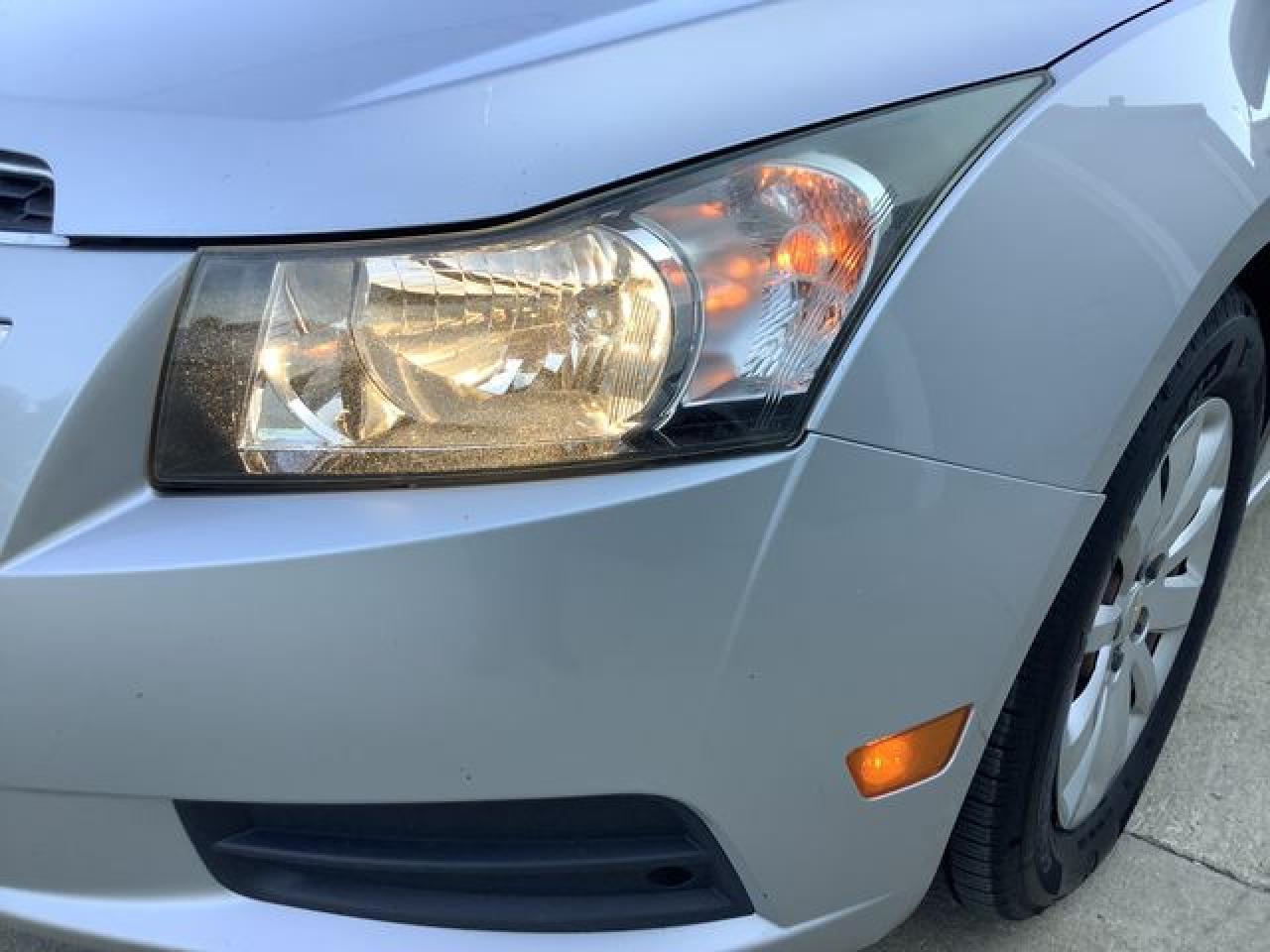 2011 CHEVROLET CRUZE