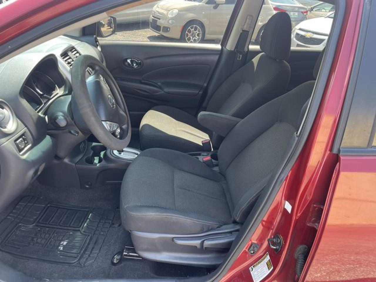 2017 NISSAN VERSA