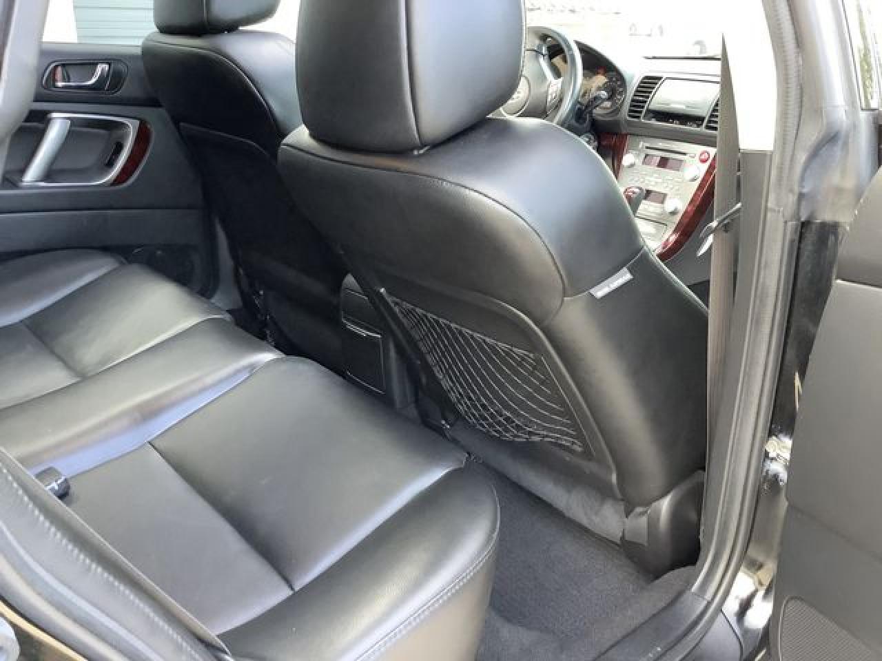 2009 SUBARU Outback