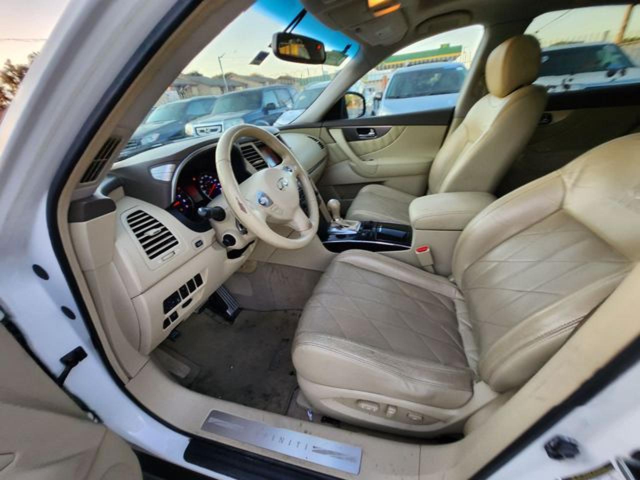2009 INFINITI FX35