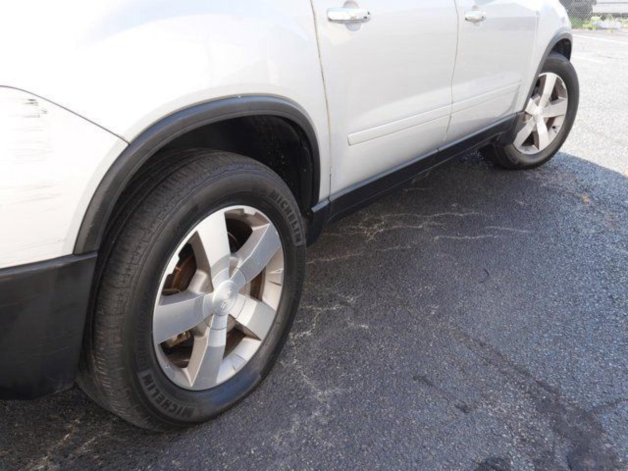 2010 GMC ACADIA