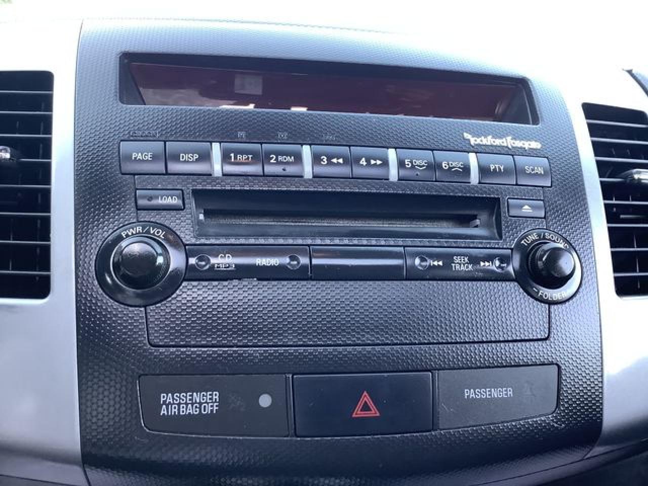 2011 MITSUBISHI outlander