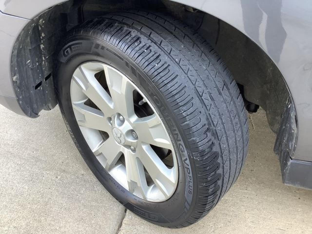 2011 MITSUBISHI outlander