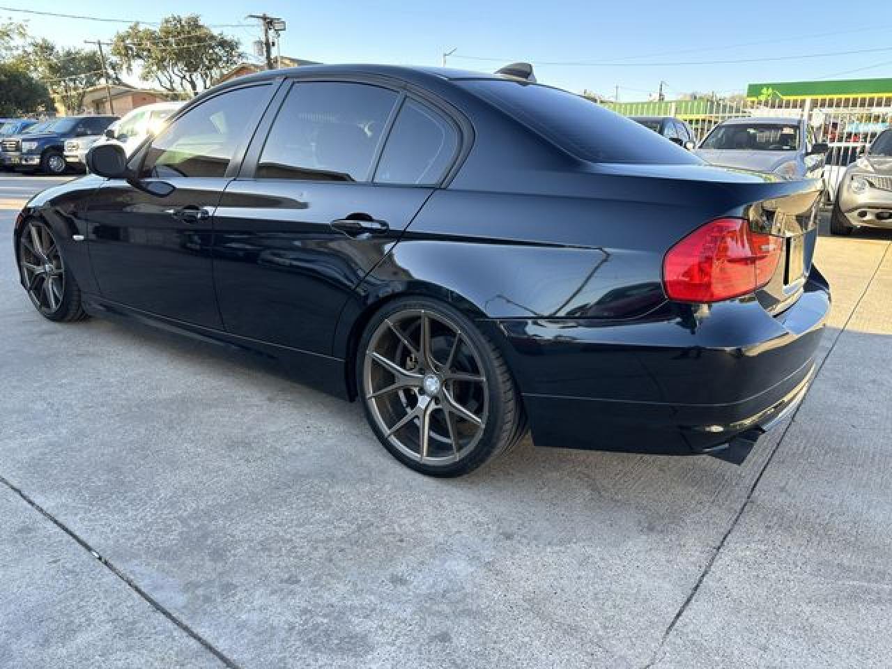 2009 BMW 3 SERIES