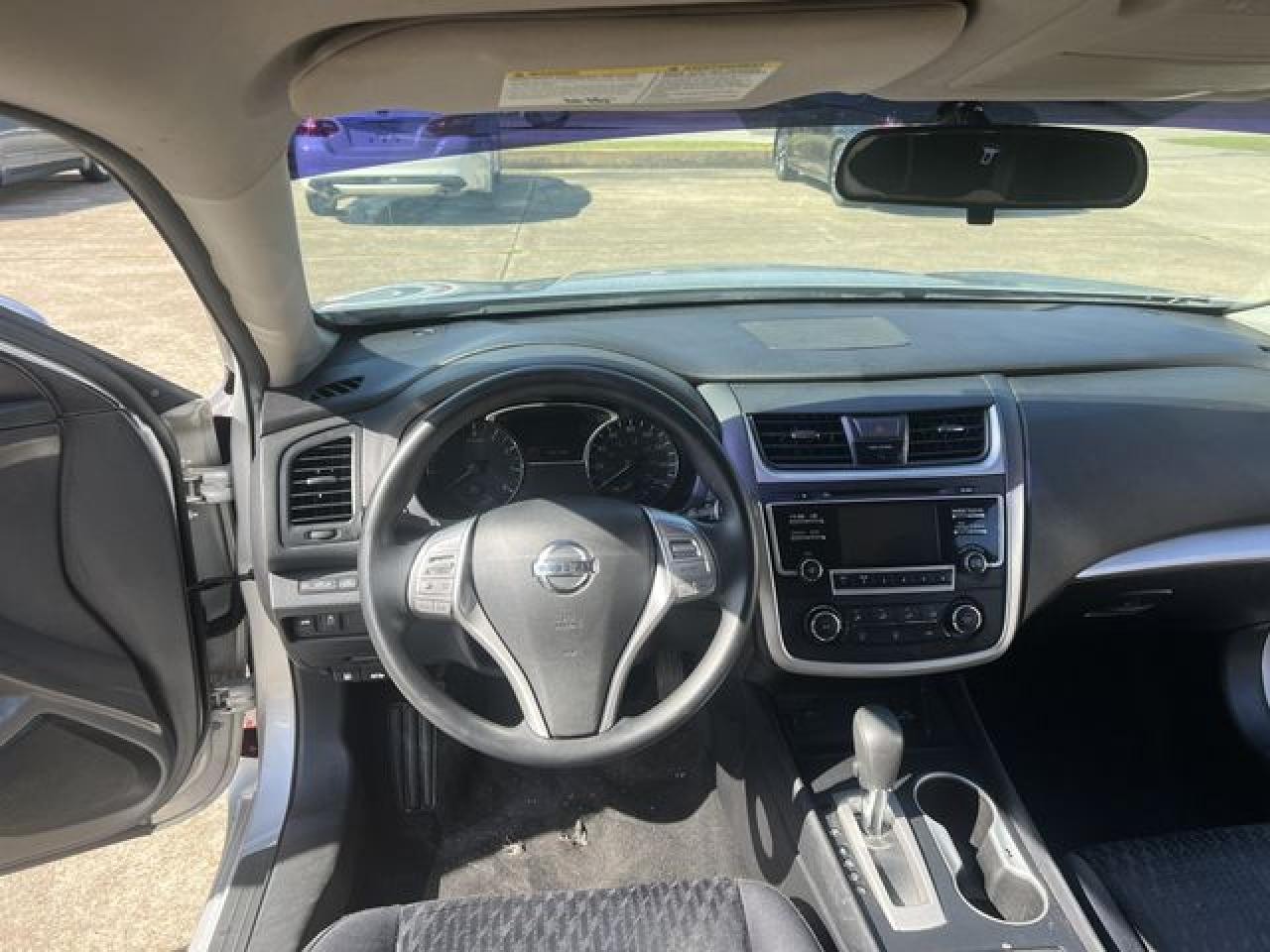 2017 NISSAN ALTIMA