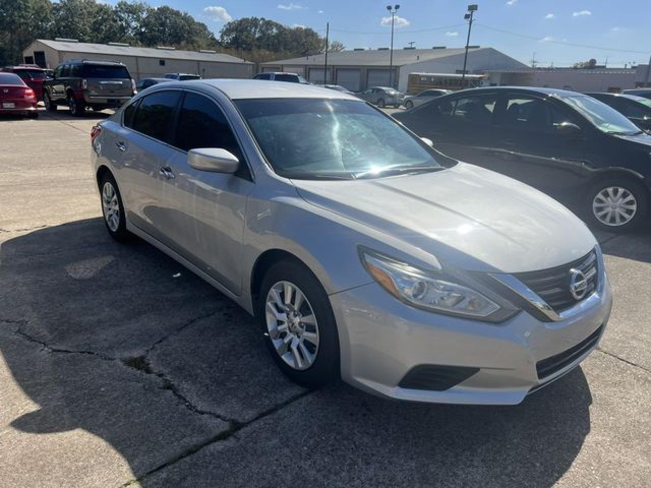2017 NISSAN ALTIMA