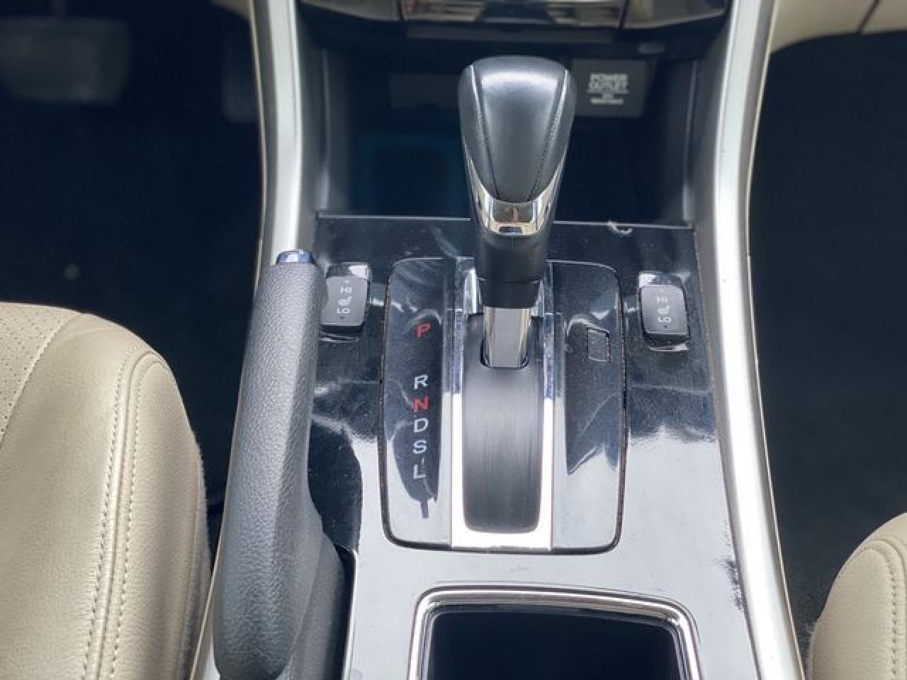 2017 HONDA ACCORD