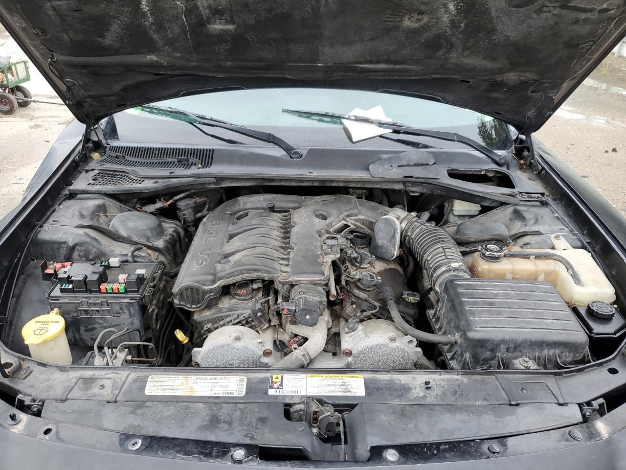 2010 DODGE CHARGER