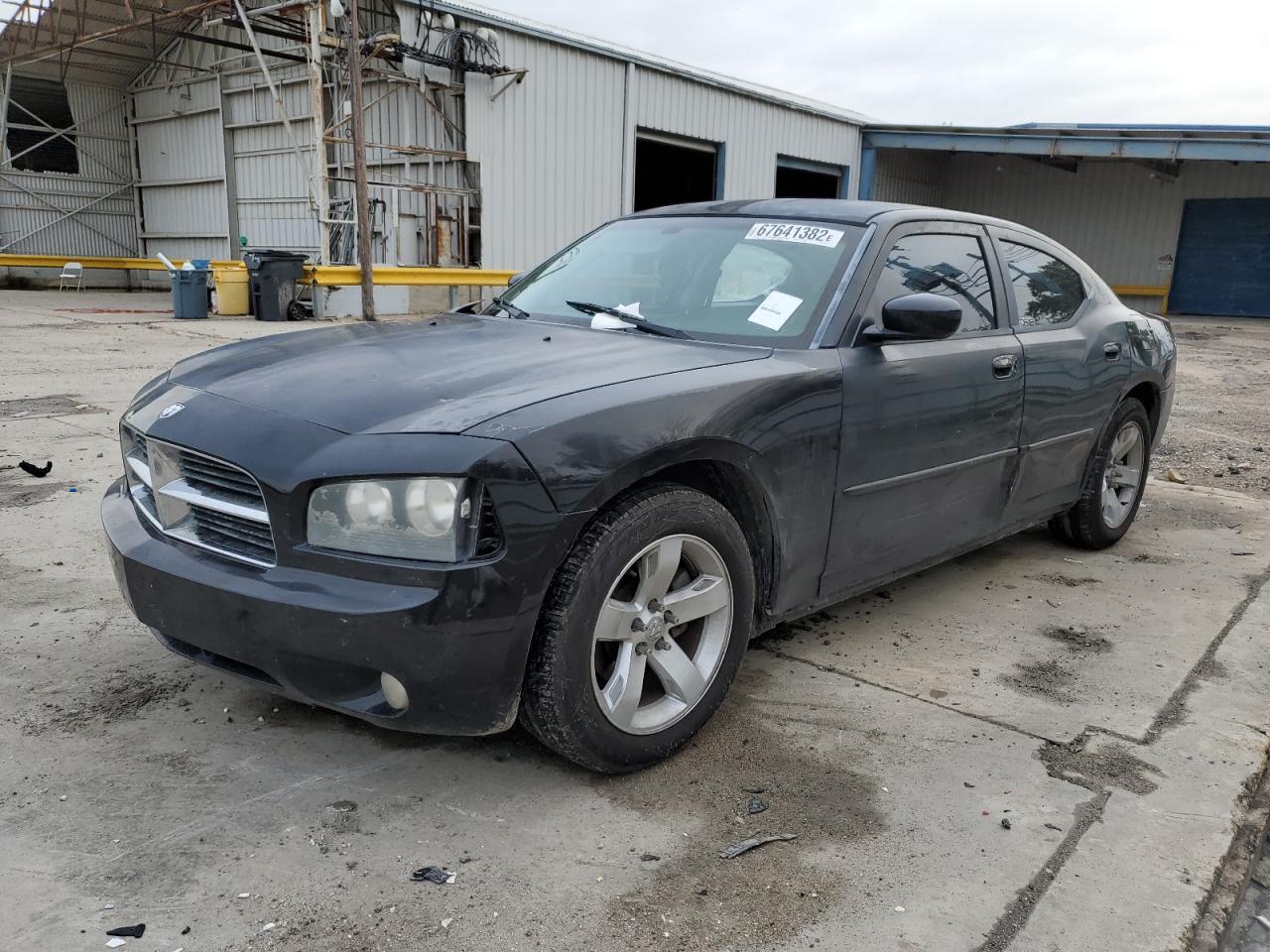 2010 DODGE CHARGER