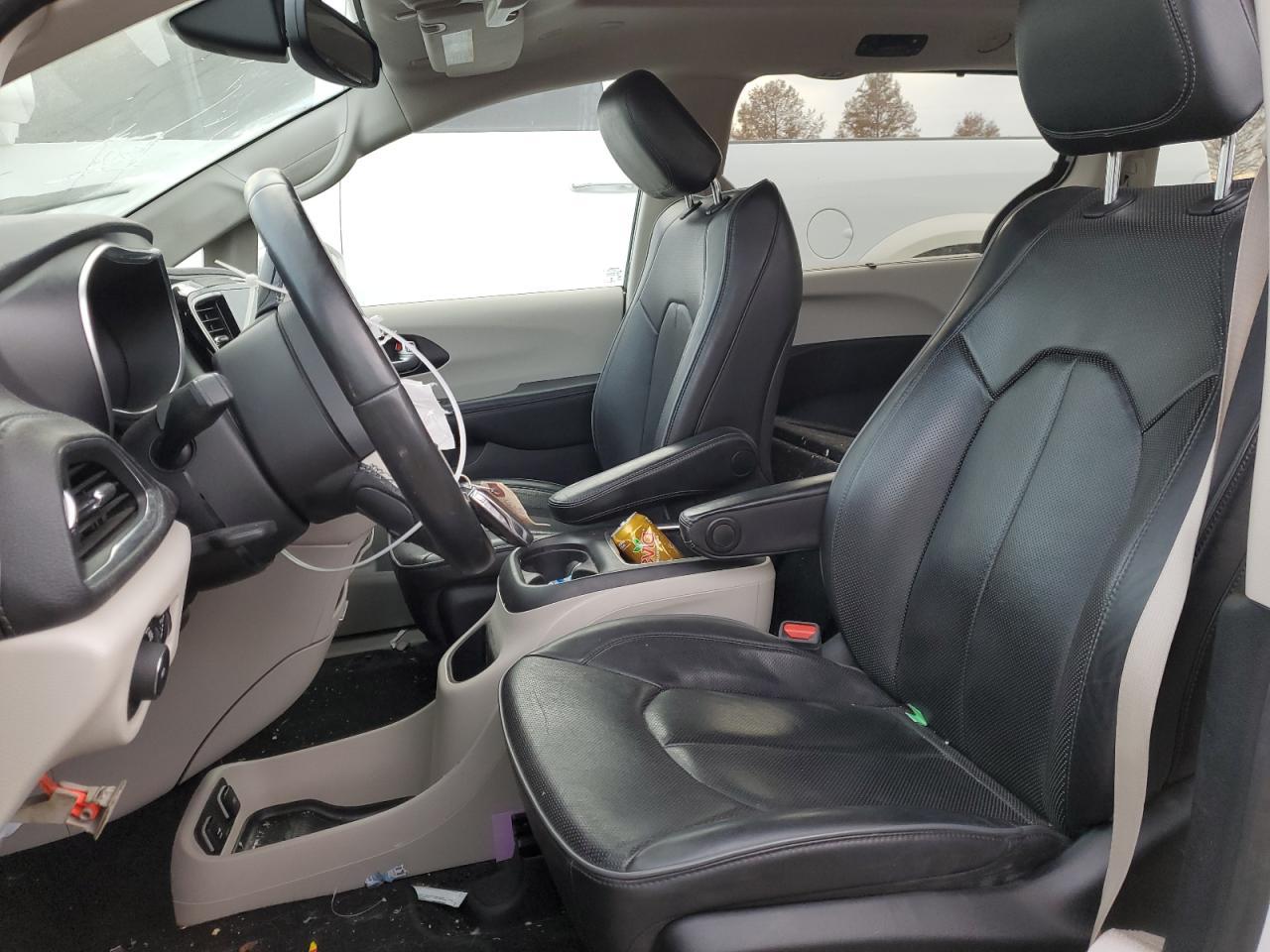 2020 CHRYSLER Pacifica