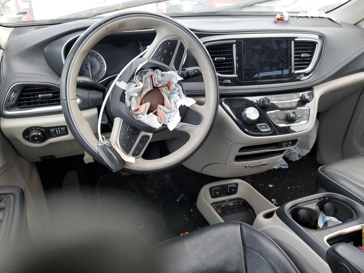 2020 CHRYSLER Pacifica
