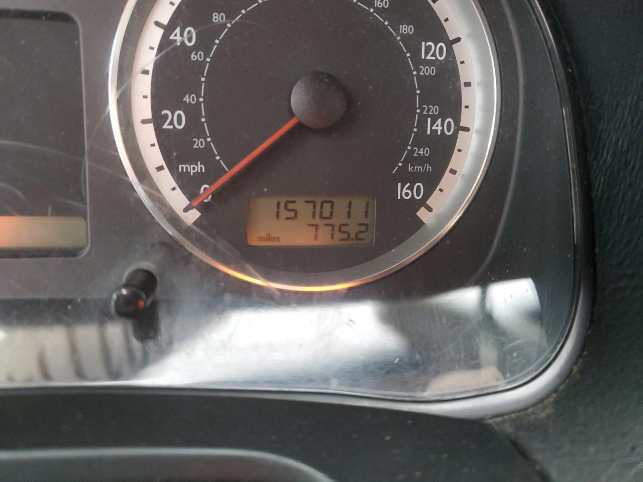 2004 VOLKSWAGEN JETTA