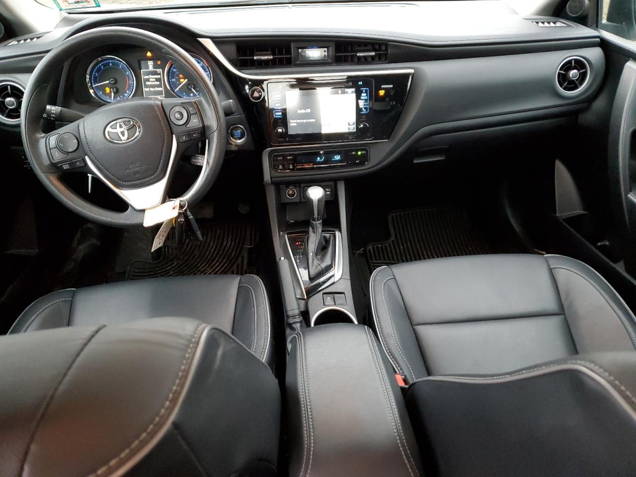 2017 TOYOTA COROLLA