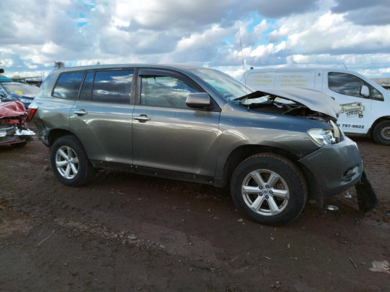 2009 TOYOTA HIGHLANDER