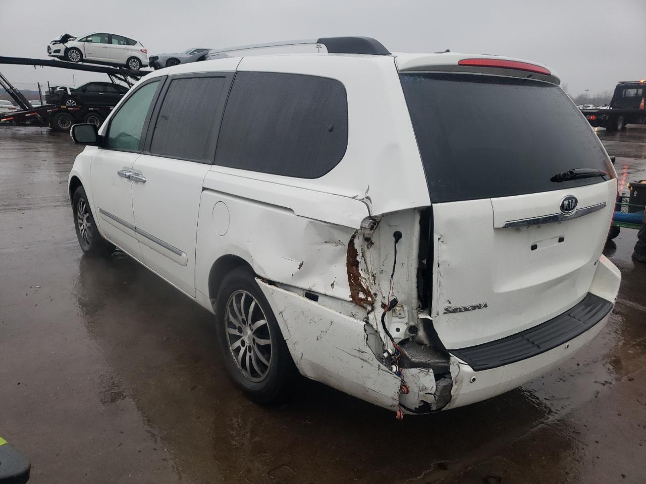 2012 KIA SEDONA