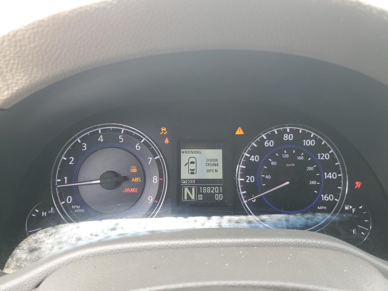 2010 INFINITI G37