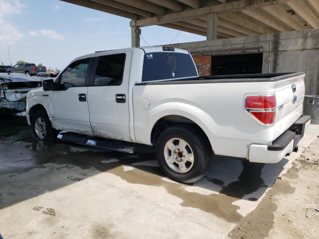 2011 FORD F-150