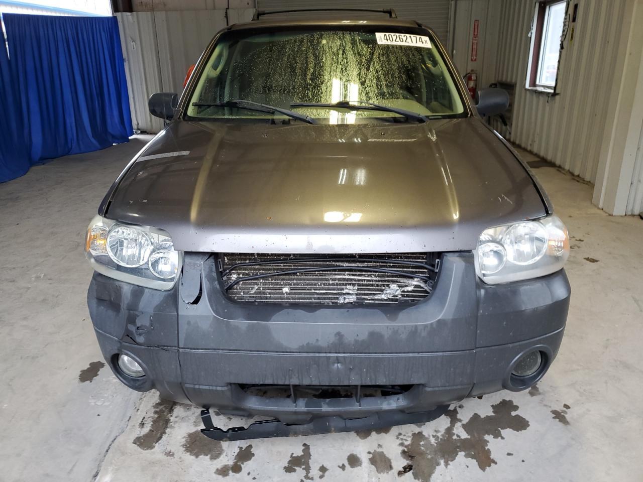 2006 FORD ESCAPE