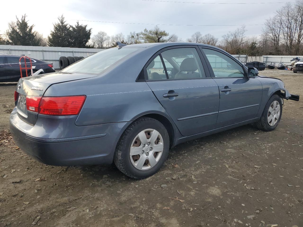 2010 HYUNDAI SONATA