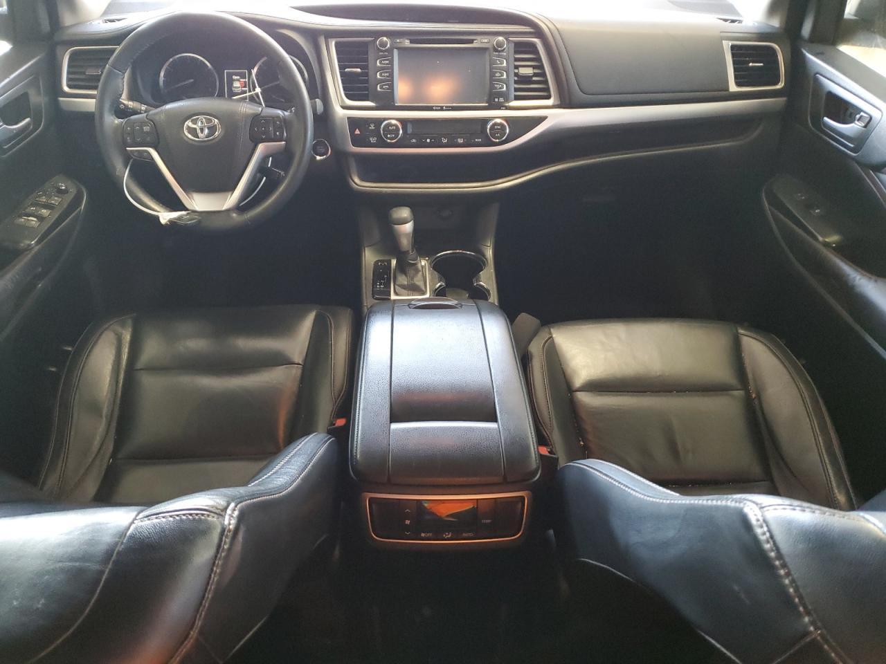 2015 TOYOTA HIGHLANDER