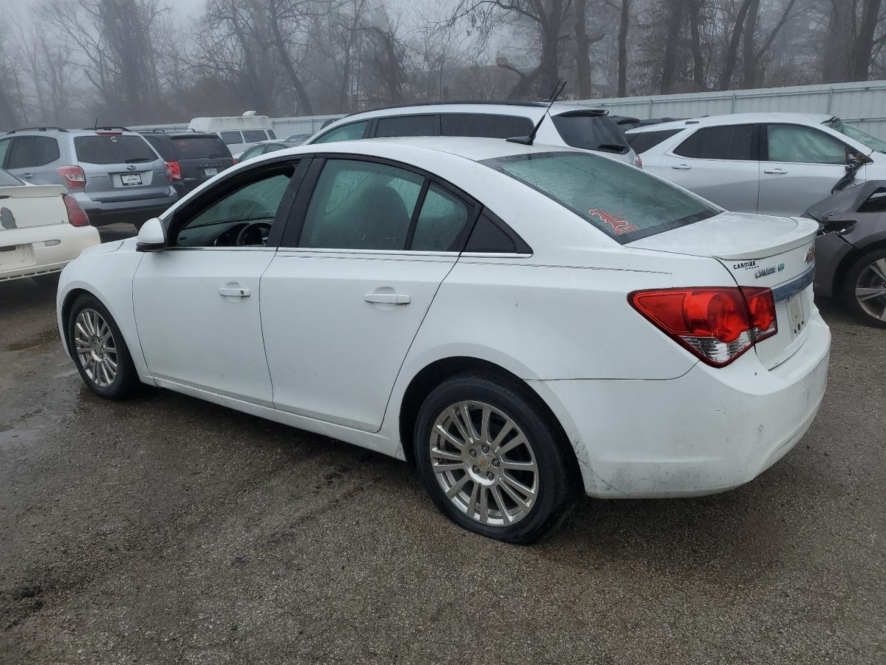 2011 CHEVROLET CRUZE