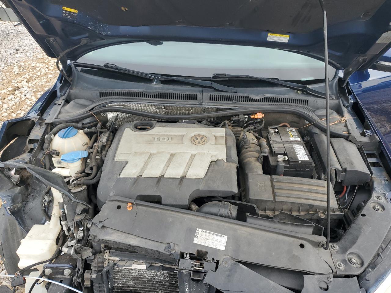 2012 VOLKSWAGEN JETTA