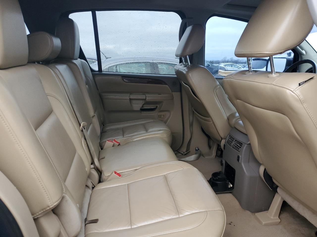 2012 NISSAN Armada