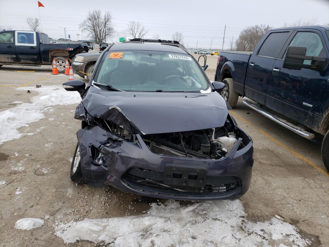 2013 FORD Fiesta