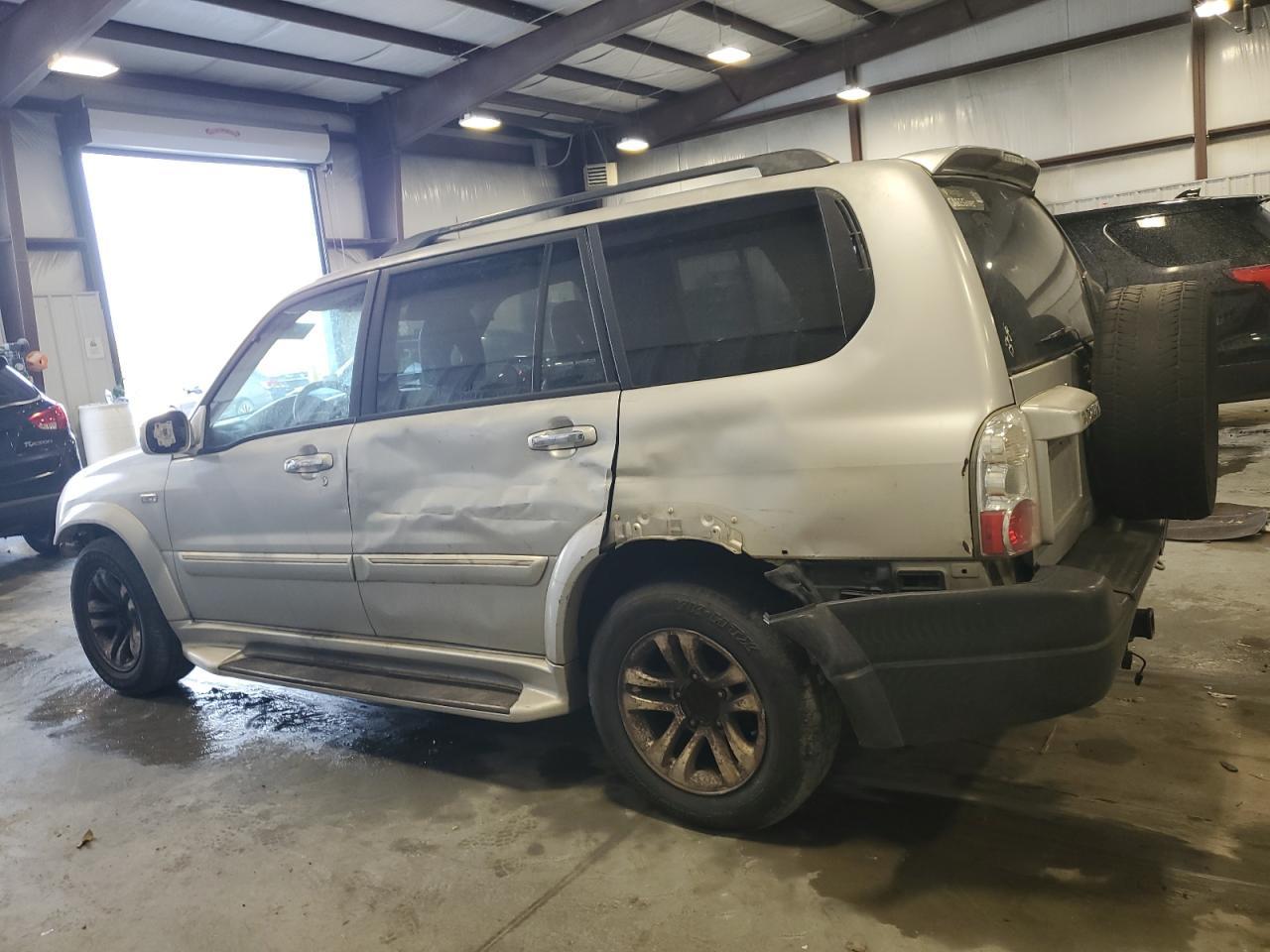 2004 SUZUKI Xl-7