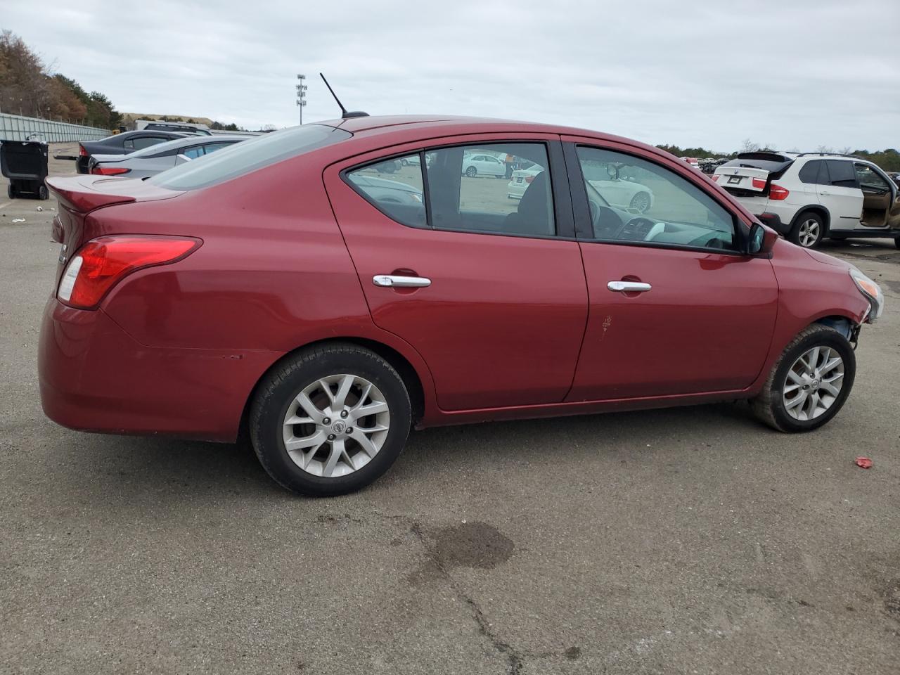 2018 NISSAN VERSA