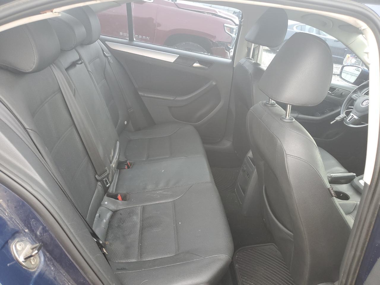 2012 VOLKSWAGEN JETTA
