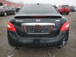 2010 NISSAN Maxima