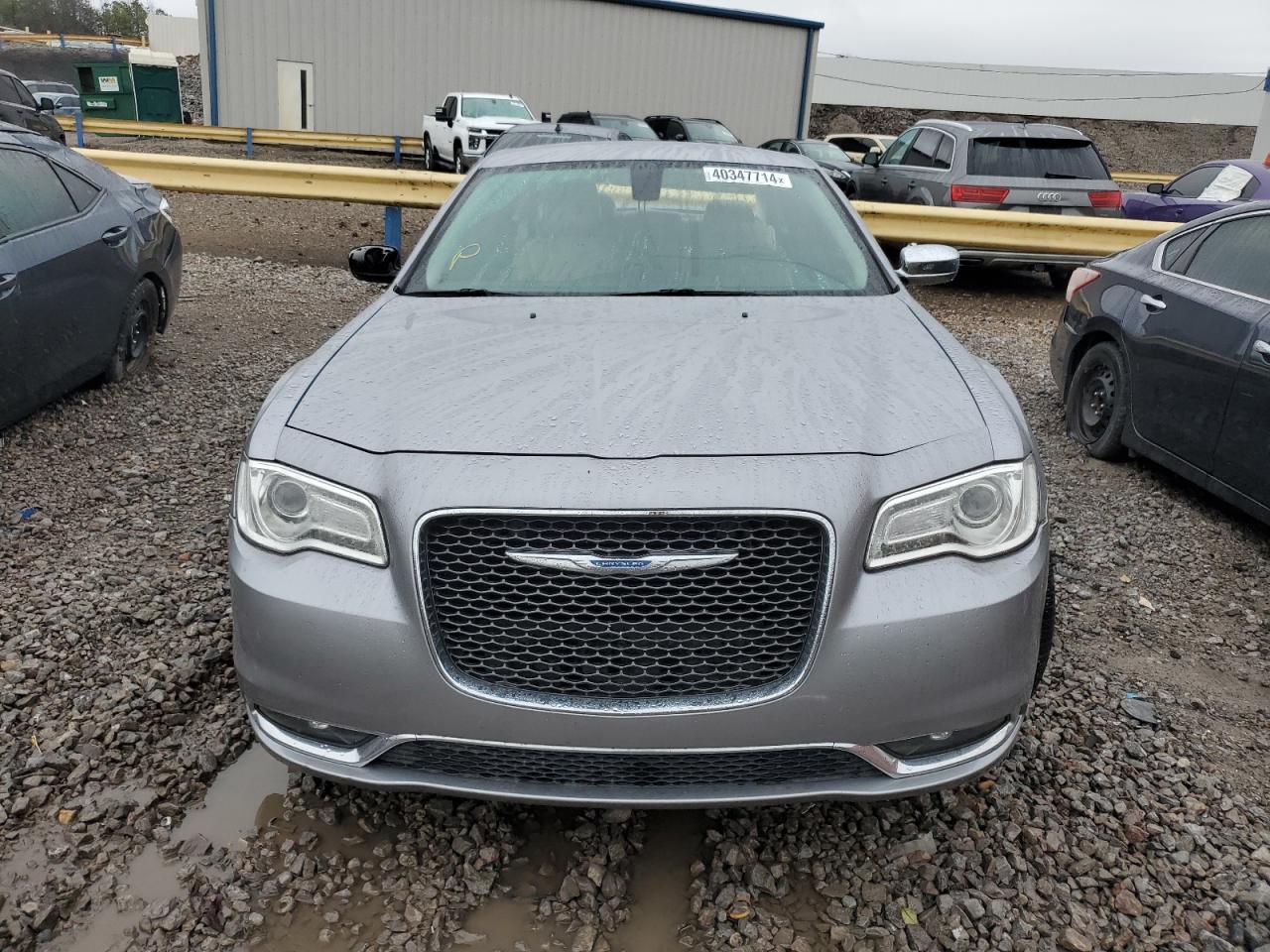 2018 CHRYSLER 300