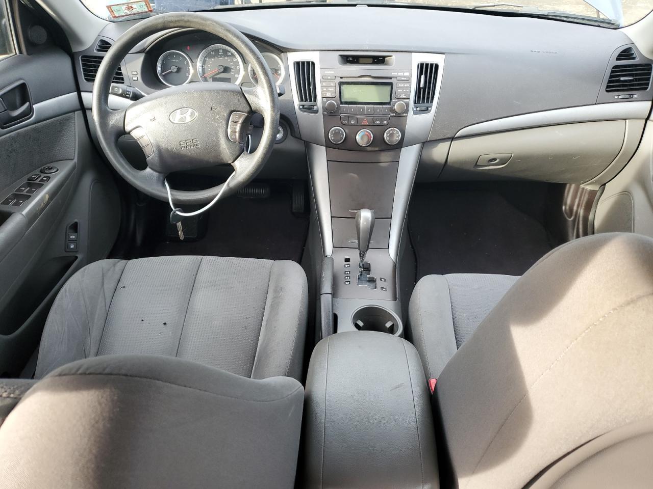 2010 HYUNDAI SONATA