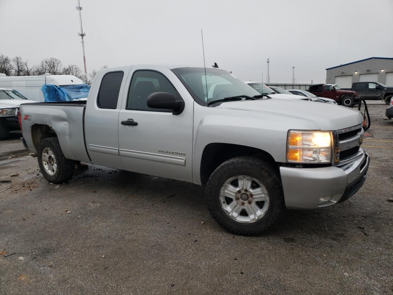2011 CHEVROLET Silverado