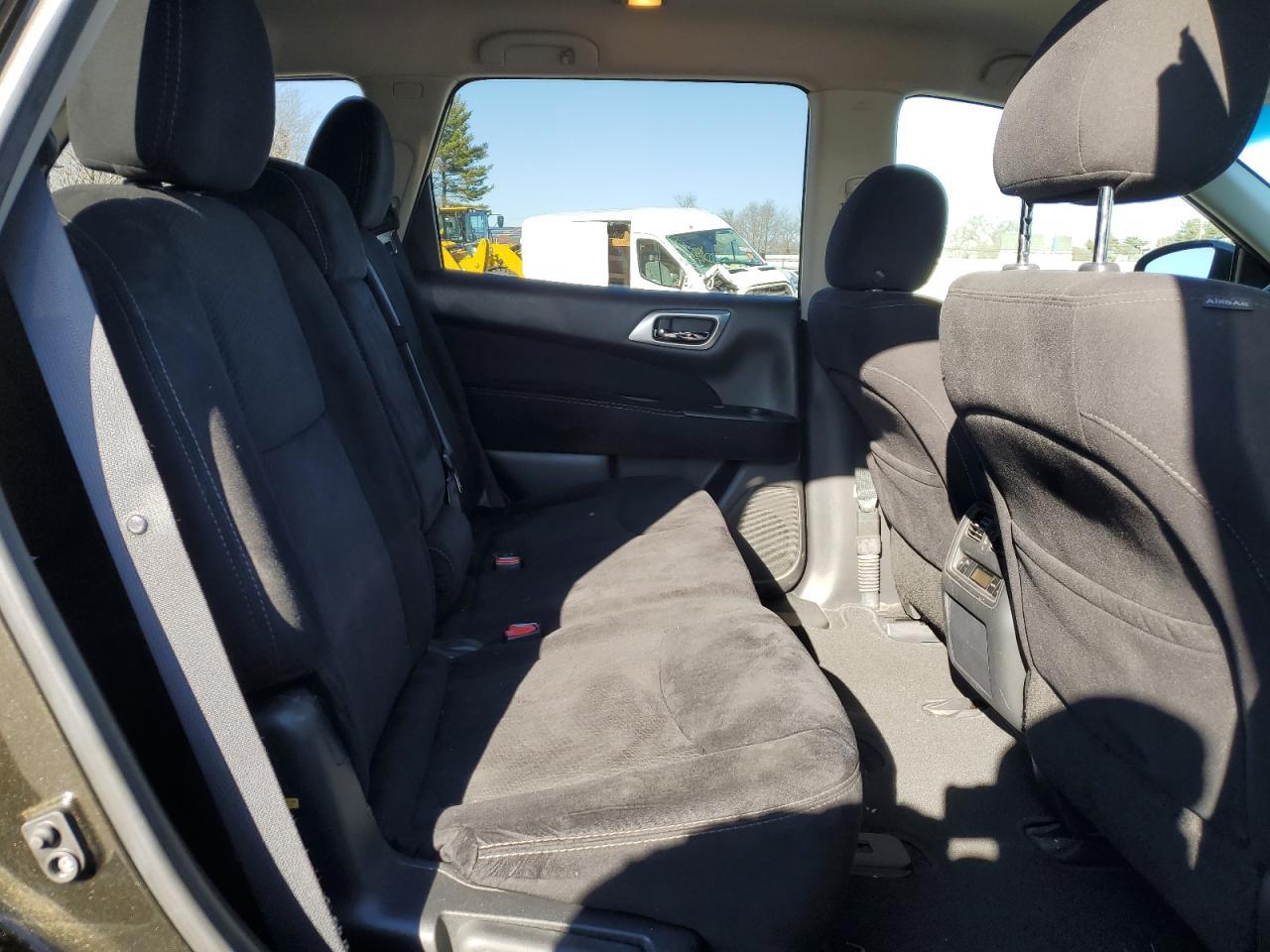 2015 NISSAN PATHFINDER