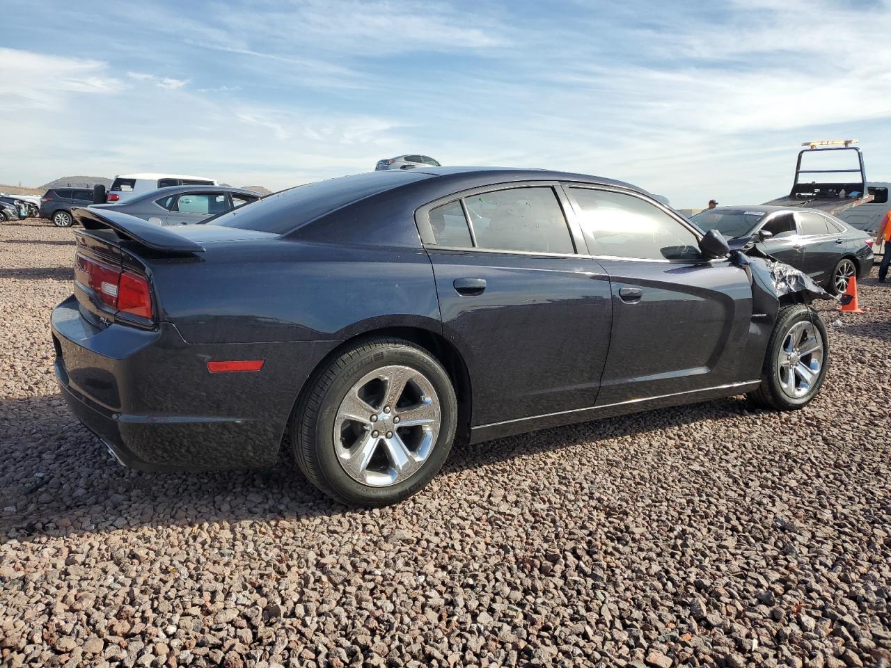 2011 DODGE CHARGER
