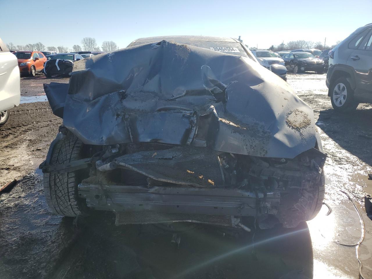 2018 JAGUAR XE