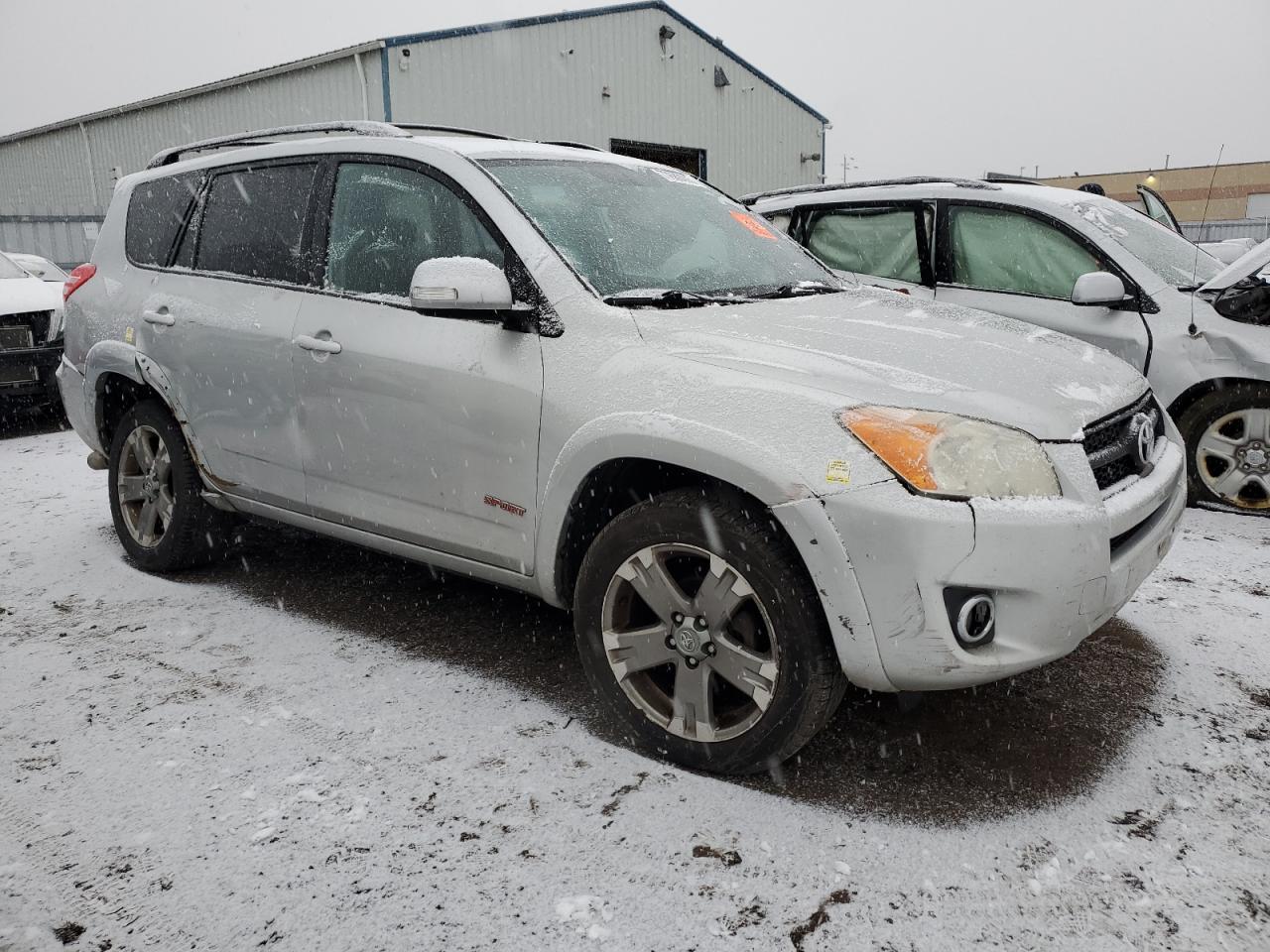 2011 TOYOTA RAV4